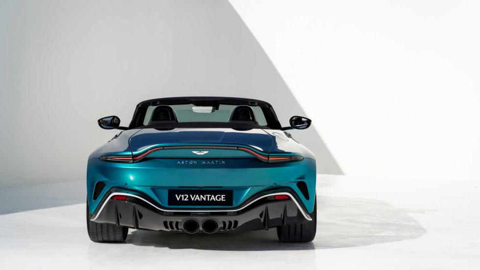 Με 700 ίππους η νέα Aston Martin V12 Vantage Roadster